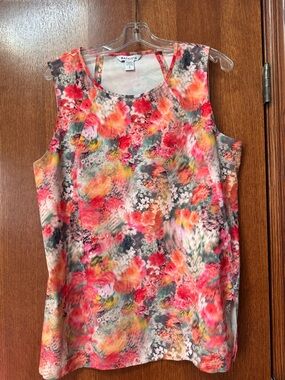 Athleta Women’s Floral Sleeveless Tank Top - Pink Multi Size Large